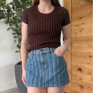 Brown ribbed top